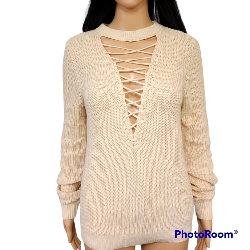 Forever 21 Peekaboo Bust Sweater